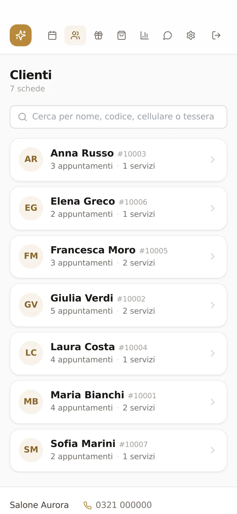 Elenco clienti di Lucentia su smartphone